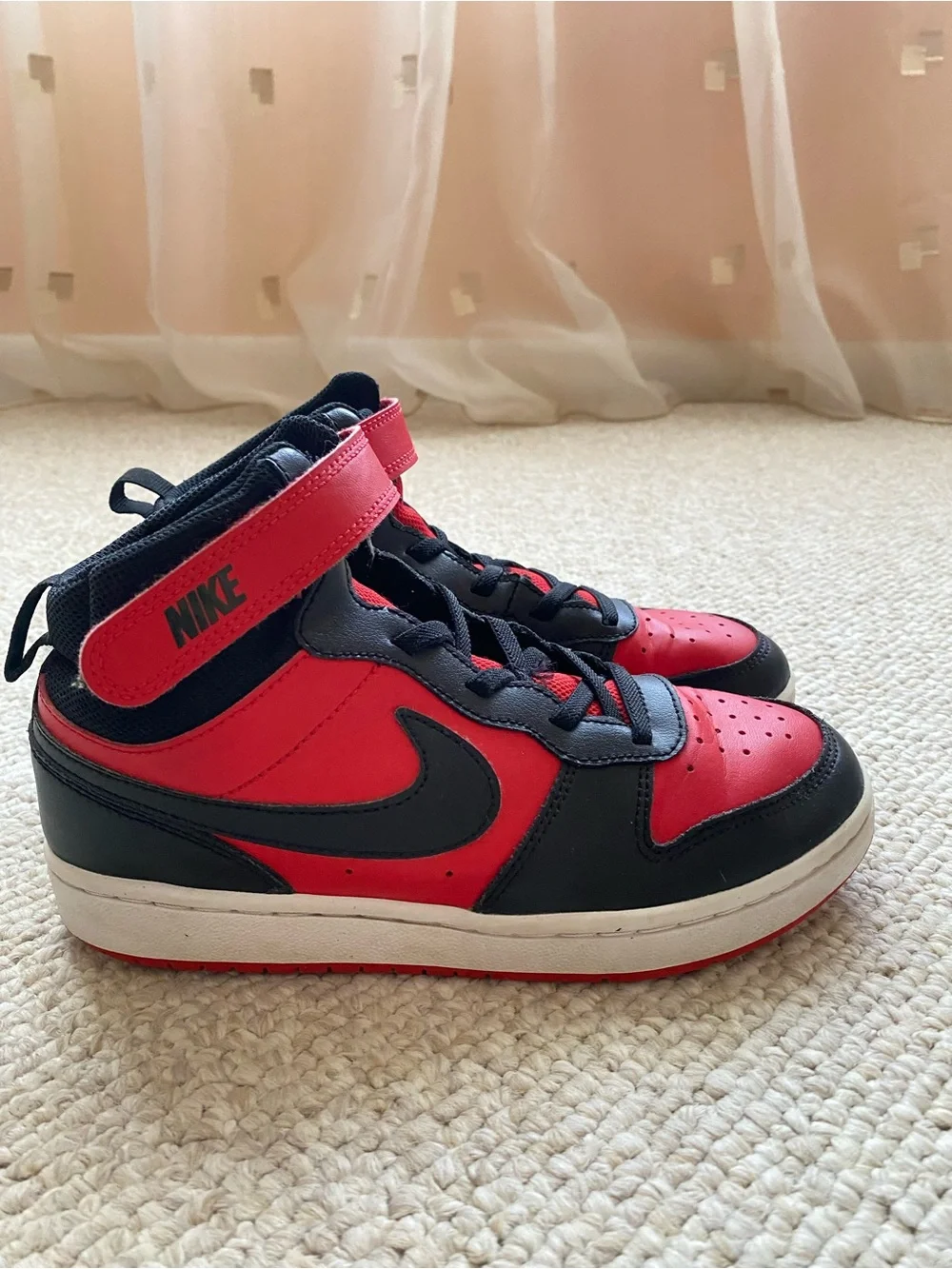 Nike Kids High-Top Sneakers - Red & Black